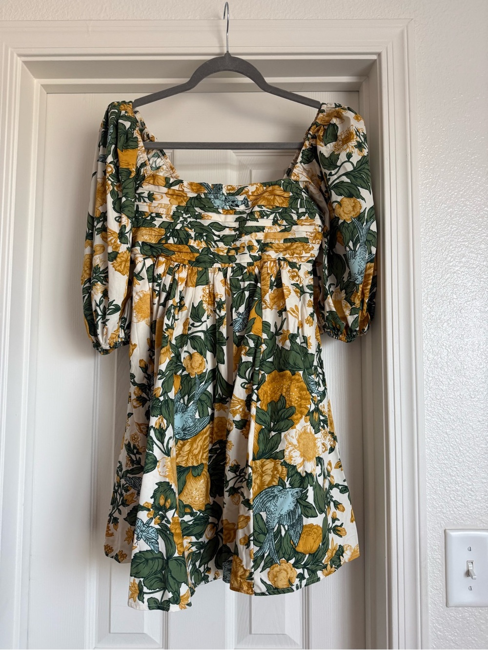 Abercrombie and Fitch Floral Puff-Sleeve Mini Dress